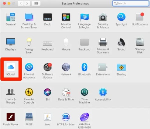 da clic en iCloud para ubicar tus respaldos