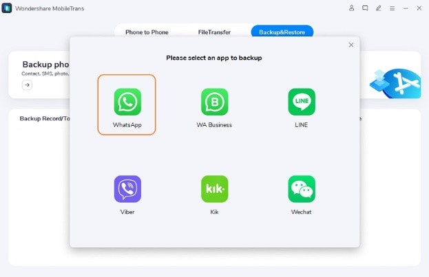 memilih WhatsApp dari daftar opsi