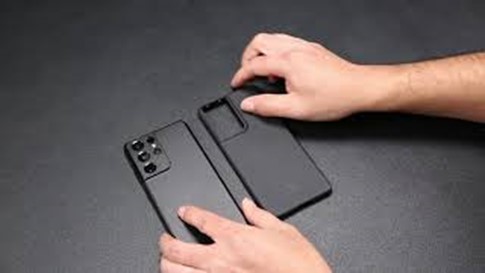 remove phone case