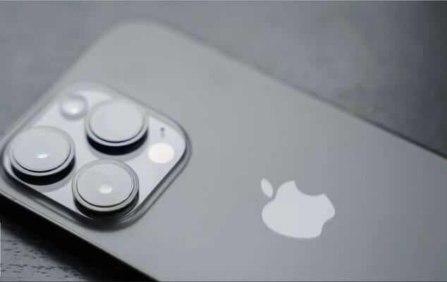 iphone 14 pro triple camera