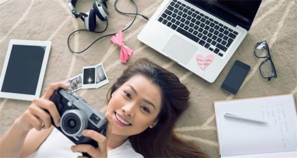 Top 29 Gadgets for Women To Make Them Happier