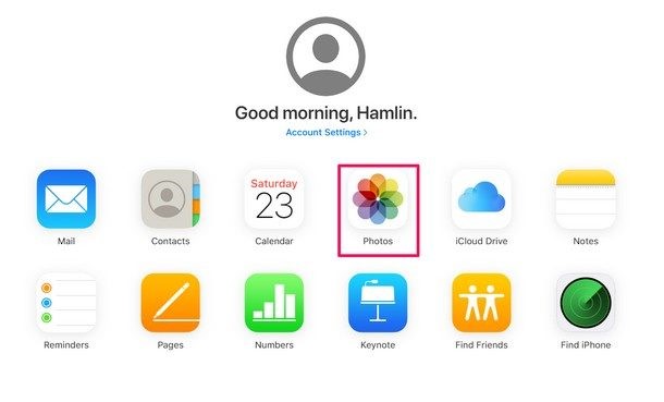 Illustration of Photos app on iCloud