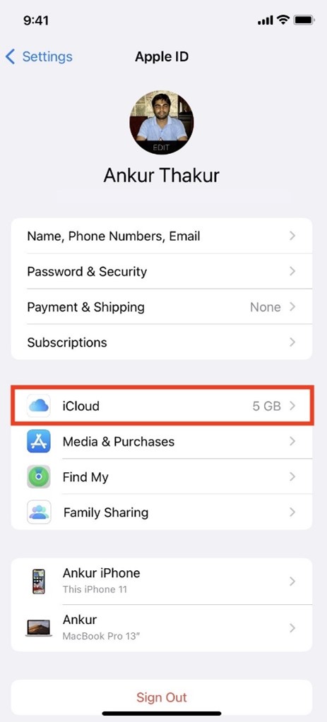 Illustration of iCloud settings in iPhone