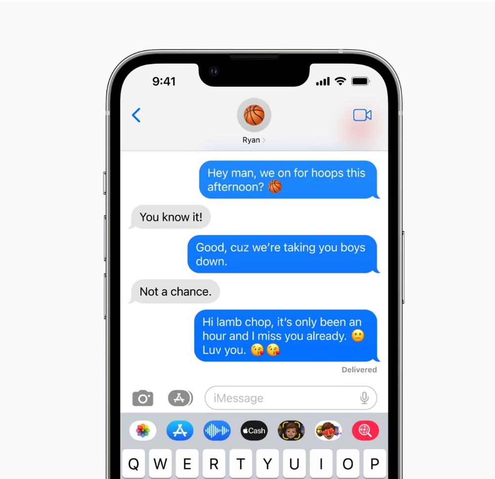feature-rich interface of imessage on iphone