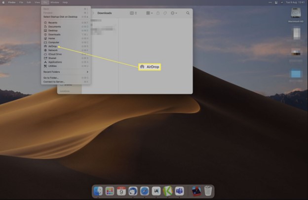 abre una ventana del finder y luego haz clic en ir en el menú para revisar si tu mac tiene airdrop