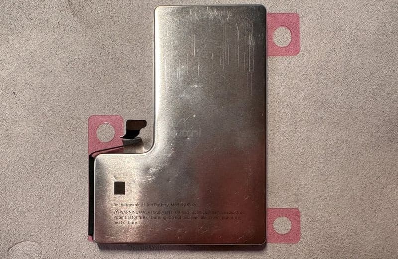 iphone 16 battery metal case