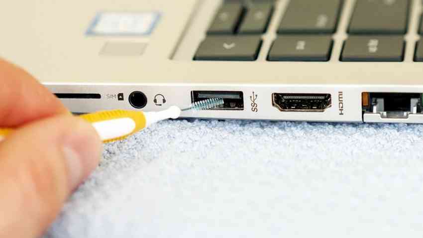 clean usb ports and devices