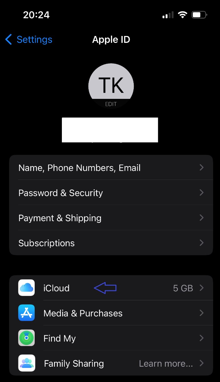 go to iphone settings to move phone numbers between iphones via icloud