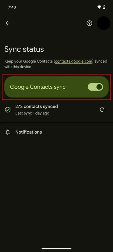 activar la opción de sincronización de contactos de google