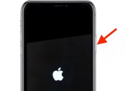 maintenez le bouton d'alimentation enfoncé pour redémarrer votre iPhone