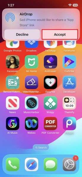 accept shared app via airdop