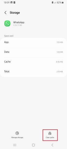 how to clear whatsapp cache