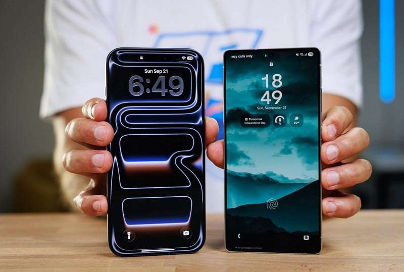 display difference iphone samsung flagships